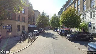Andelsboliger til salg i Frederiksberg - Foto fra Google Street View Andelsboliger til salg i Frederiksberg - Foto fra Google Street View