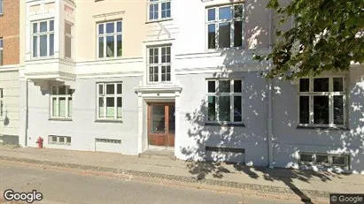 Andelsboliger til salg i Frederiksberg - Foto fra Google Street View Andelsboliger til salg i Frederiksberg - Foto fra Google Street View