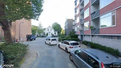 Andelsboliger til salg i Charlottenlund - Foto fra Google Street View