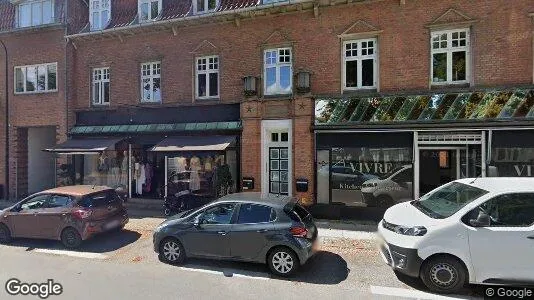 Andelsboliger til salg i Charlottenlund - Foto fra Google Street View